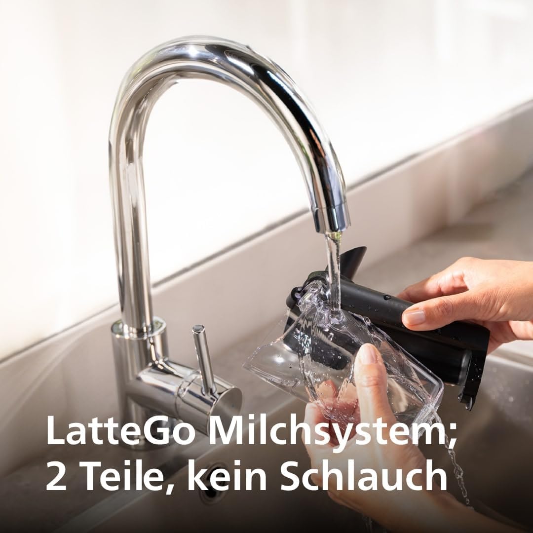 PHILIPS Serie 5500 Kaffeevollautomat (EP5544/50) – LatteGo Milchsystem, 20 heiße und kalte Kaffeespezialitäten, 40% leiser mit SilentBrew, QuickStart, Schwarz/Grau